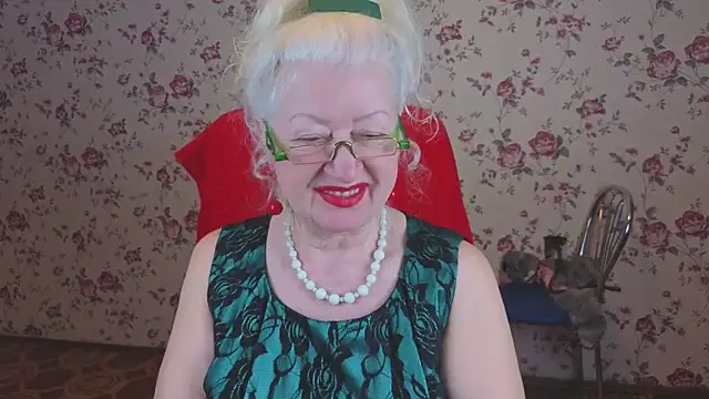 Maya Mayflower online show from 02/24/26, 03:04