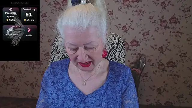 Snapshot of Maya_Mayflower chatting on 05/01/26, 03:11 Maya Mayflower online show from 05/01/26, 03:11