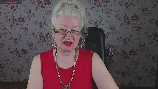 Snapshot of Maya_Mayflower chatting on 05/03/26, 03:12 Maya Mayflower online show from 05/03/26, 03:12