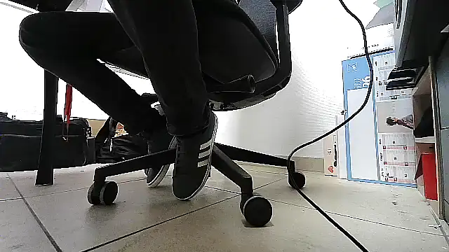 GM51-1988 online show from 01/12/26, 04:23