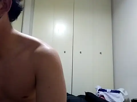 Snapshot of taaaaaa- chatting on 12/03/25, 10:35 taaaaaa- online show from 12/03/25, 10:35