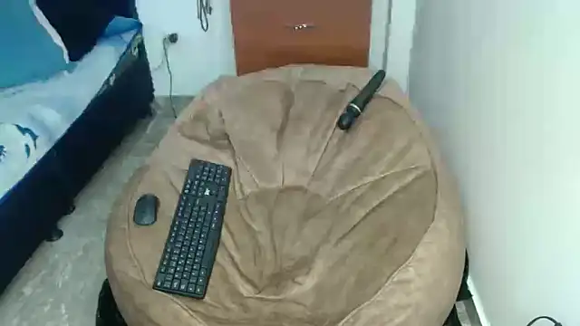 KratosAfroditacs online show from 09/30/25, 12:37