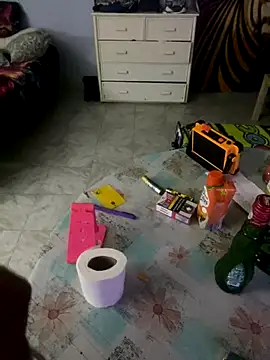 Snapshot of nastysexamateur69 chatting on 09/30/25, 04:06 nastysexamateur69 online show from 09/30/25, 04:06