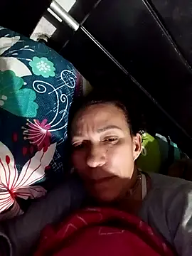 Snapshot of Antonela45 chatting on 10/28/25, 01:20 Antonela45 online show from 10/28/25, 01:20