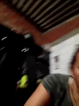 Snapshot of Antonela45 chatting on 11/13/25, 03:38 Antonela45 online show from 11/13/25, 03:38