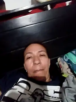 Snapshot of Antonela45 chatting on 11/14/25, 02:32 Antonela45 online show from 11/14/25, 02:32