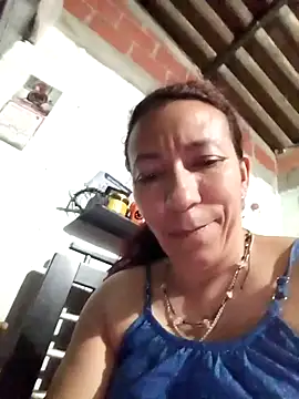 Snapshot of Antonela45 chatting on 11/18/25, 12:49 Antonela45 online show from 11/18/25, 12:49