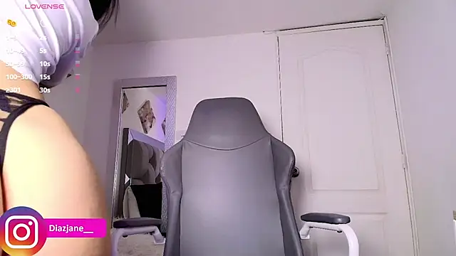 Janediazz online show from 03/18/26, 09:07