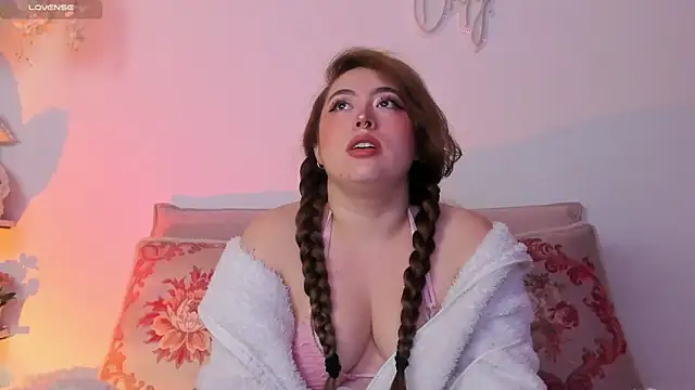 julieta cooper20 online show from 10/08/25, 03:37