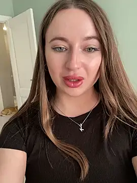 Snapshot of AlisaQSky chatting on 04/04/26, 09:51 AlisaQSky online show from 04/04/26, 09:51