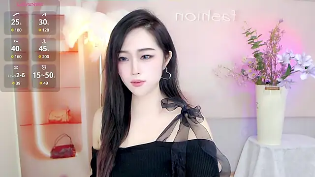 Snapshot of October_10 chatting on 03/09/25, 06:17 October 10 online show from 03/09/25, 06:17