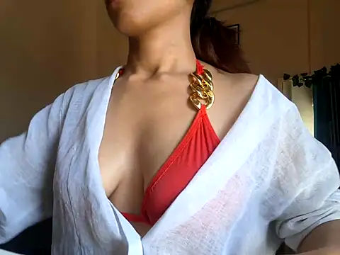 Snapshot of Queen_Ayeshaa chatting on 03/12/25, 06:51 Queen Ayeshaa online show from 03/12/25, 06:51