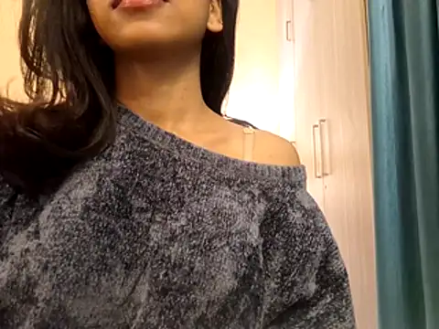 Snapshot of Queen_Ayeshaa chatting on 12/01/25, 06:57 Queen Ayeshaa online show from 12/01/25, 06:57