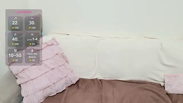 pppYukaqqq online show from 01/14/26, 11:49