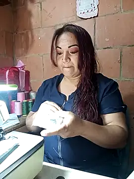 Snapshot of isis_milove chatting on 03/08/26, 01:04 isis milove online show from 03/08/26, 01:04