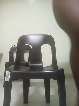 Snapshot of Latte1204 chatting on 01/12/26, 10:37 Latte1204 online show from 01/12/26, 10:37