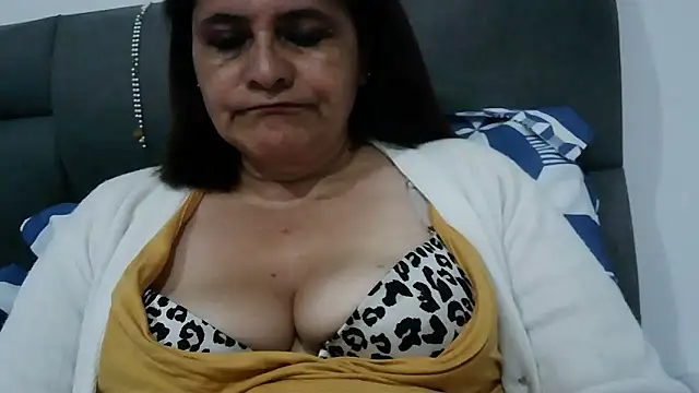 BiancaSteel online show from 01/13/26, 10:15