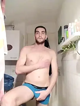 Snapshot of Anthopassif84 chatting on 03/06/25, 10:15 Anthopassif84 online show from 03/06/25, 10:15