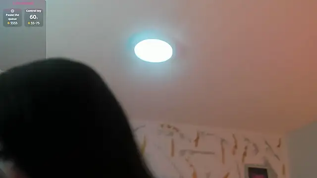 Snapshot of Cristal_Velle chatting on 03/13/26, 12:45 Cristal Velle online show from 03/13/26, 12:45