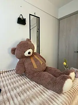 Snapshot of ZaraLuuv chatting on 03/09/26, 06:12 ZaraLuuv online show from 03/09/26, 06:12