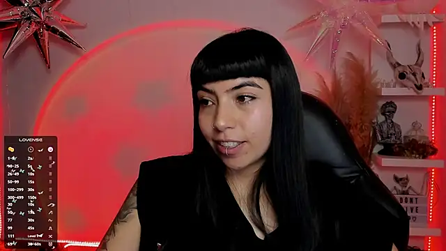 Snapshot of Saraa_Desiree chatting on 03/06/25, 01:58 Saraa Desiree online show from 03/06/25, 01:58