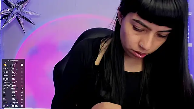 Snapshot of Saraa_Desiree chatting on 03/06/25, 09:53 Saraa Desiree online show from 03/06/25, 09:53