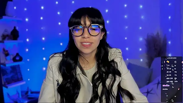 Snapshot of Saraa_Desiree chatting on 12/19/25, 02:07 Saraa Desiree online show from 12/19/25, 02:07