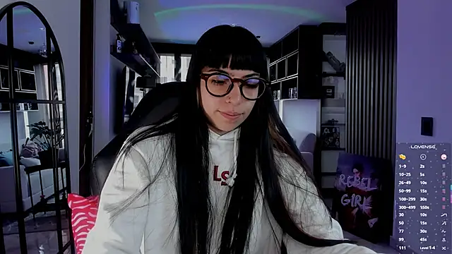 Snapshot of Saraa_Desiree chatting on 03/12/26, 07:53 Saraa Desiree online show from 03/12/26, 07:53