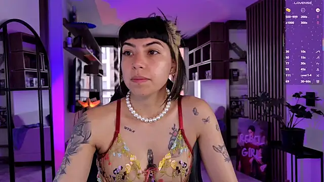 Snapshot of Saraa_Desiree chatting on 03/27/26, 03:01 Saraa Desiree online show from 03/27/26, 03:01