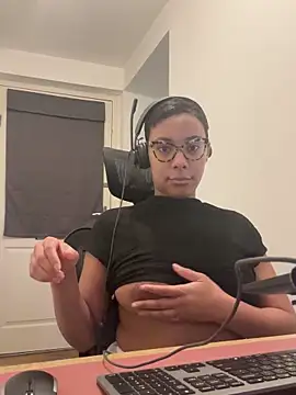 Melia Rayne online show from 01/07/26, 12:07