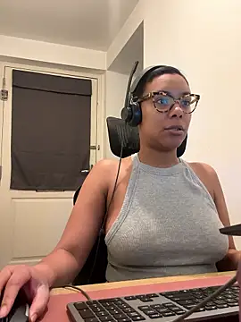 Melia Rayne online show from 01/08/26, 11:23