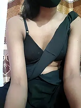 sexy-trisha1 online show from 03/18/25, 07:31
