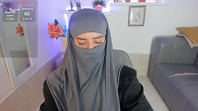 salma arabicc online show from 11/17/25, 04:18