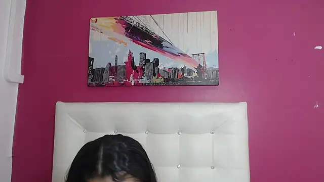 tiny sarah1 online show from 03/19/25, 09:05