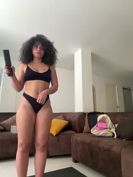 Snapshot of KittyTwerk_2 chatting on 03/07/25, 05:17 KittyTwerk 2 online show from 03/07/25, 05:17