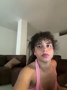 Snapshot of KittyTwerk_2 chatting on 03/10/25, 12:48 KittyTwerk 2 online show from 03/10/25, 12:48