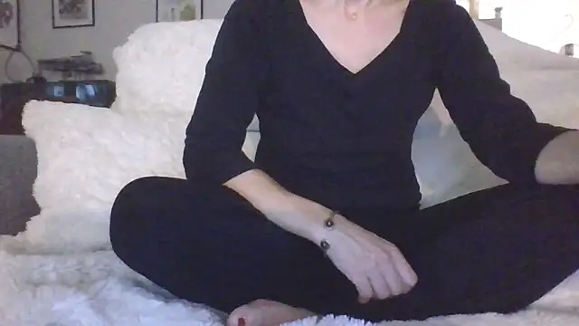 Valentinette online show from 01/05/26, 08:01