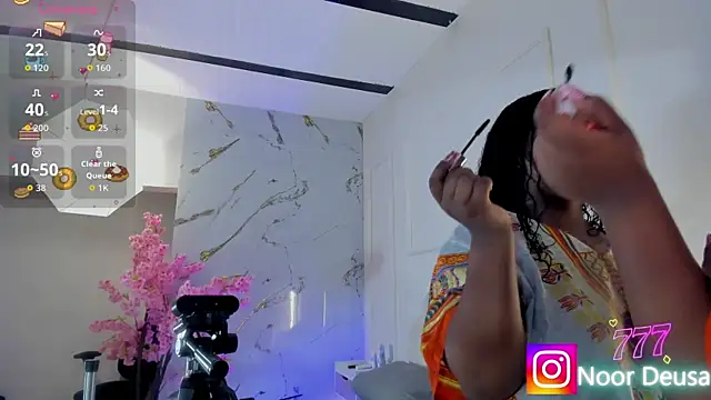 Snapshot of Candaceoweens chatting on 03/28/26, 03:50 Candaceoweens online show from 03/28/26, 03:50