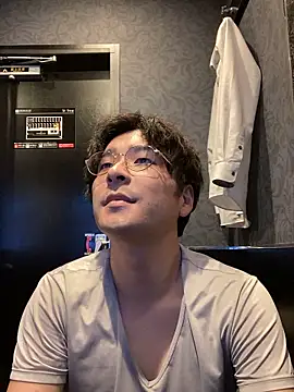 waka3232 online show from 10/22/25, 11:43