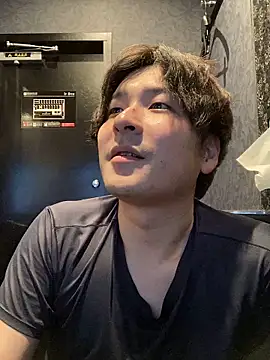 waka3232 online show from 11/09/25, 11:19