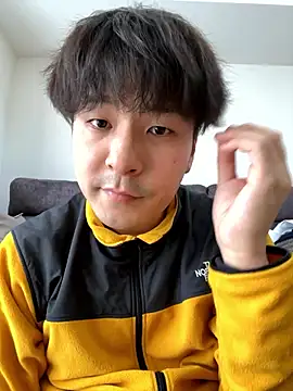 waka3232 online show from 11/26/25, 05:08