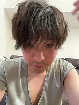 waka3232 online show from 05/19/26, 09:37
