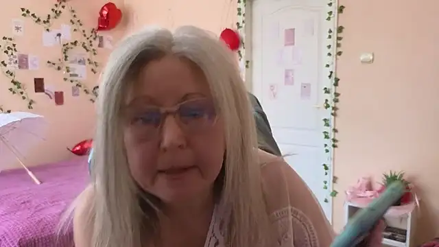 Snapshot of Wane_Witch chatting on 03/09/26, 10:41 Wane Witch online show from 03/09/26, 10:41