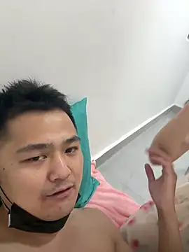 Snapshot of TOP_yoyo chatting on 03/15/25, 08:21 TOP yoyo online show from 03/15/25, 08:21