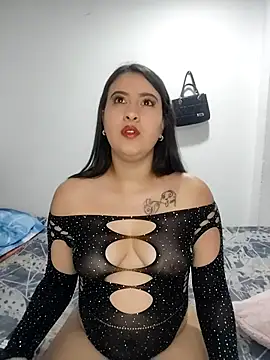 Snapshot of mialorents chatting on 11/18/25, 09:30 mialorents online show from 11/18/25, 09:30