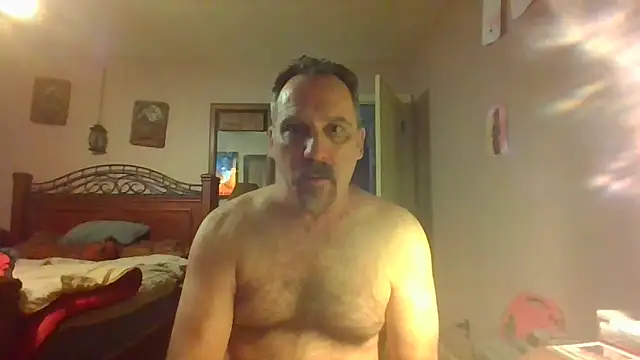 Snapshot of HunkofRock chatting on 03/26/26, 11:38 HunkofRock online show from 03/26/26, 11:38