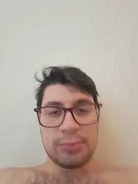 Snapshot of Maracujand80 chatting on 04/10/26, 11:37 Maracujand80 online show from 04/10/26, 11:37