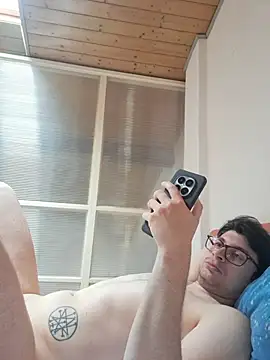 Snapshot of Maracujand80 chatting on 04/29/26, 10:41 Maracujand80 online show from 04/29/26, 10:41