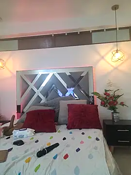 EmilyBrownn  online show from 03/10/25, 06:45