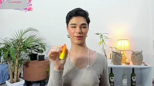 juanes puthee online show from 02/24/26, 03:59